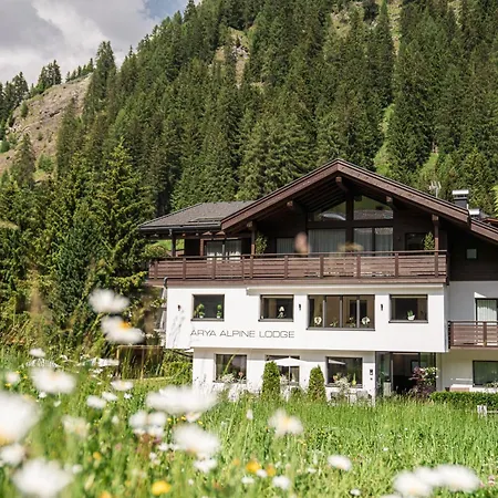 Arya Alpine